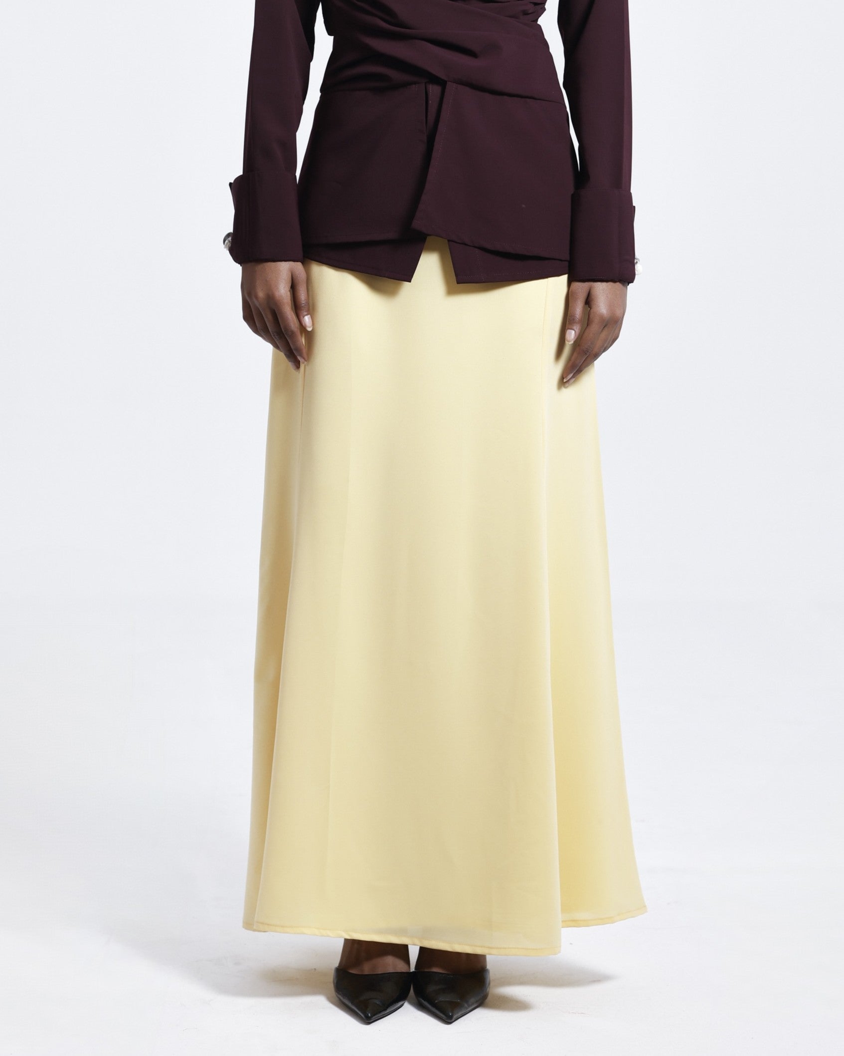 THE BUTTER GLOW SKIRT