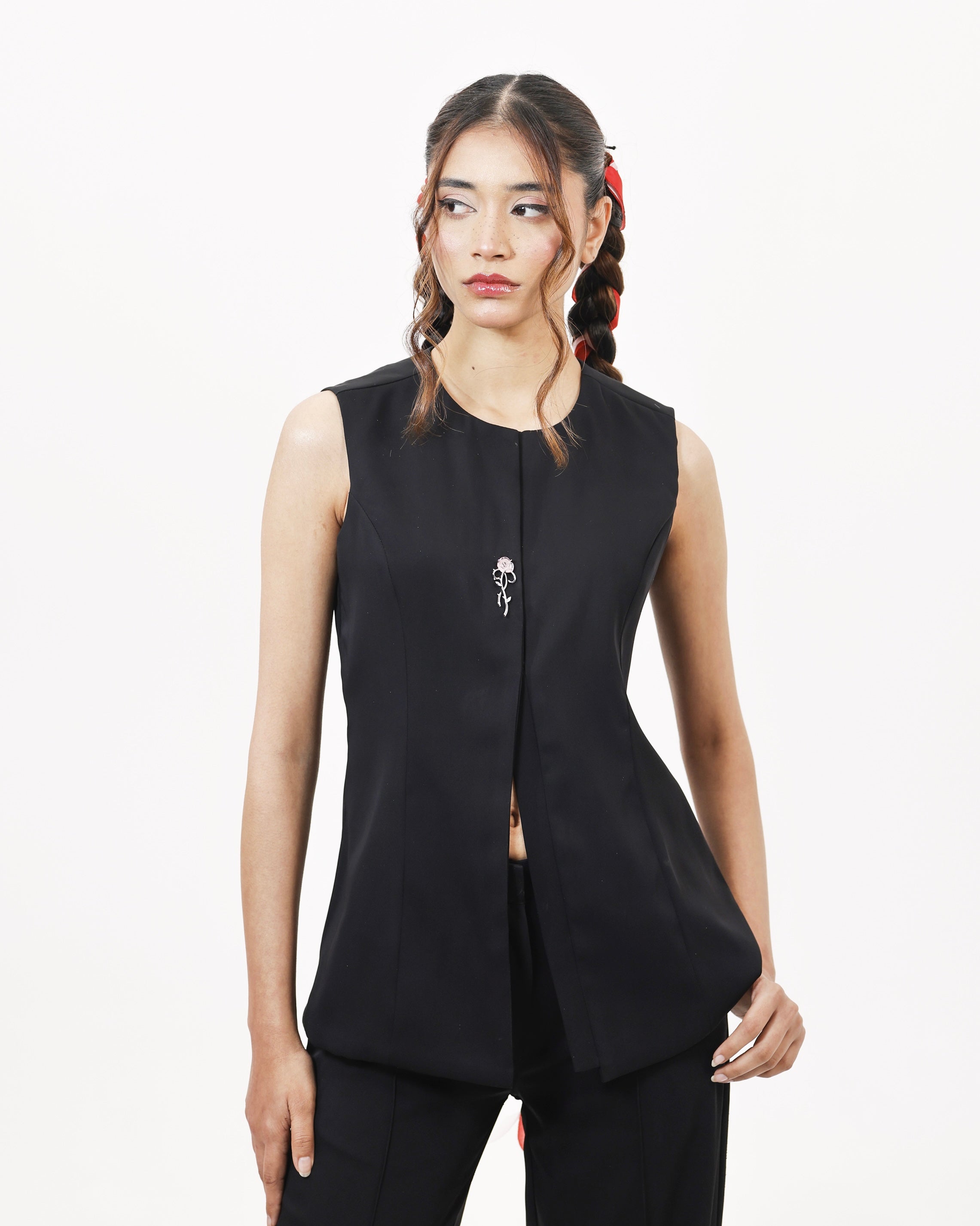 THE ROSEATTE HALF OPEN VEST